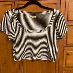 Super cute black and white cropped top from Madewell